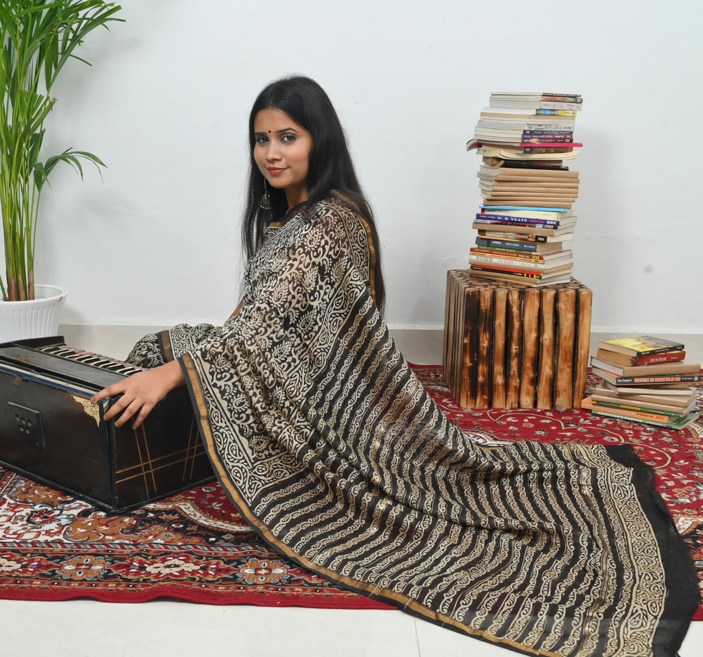 Chanderi Saree - Mystic Jaal