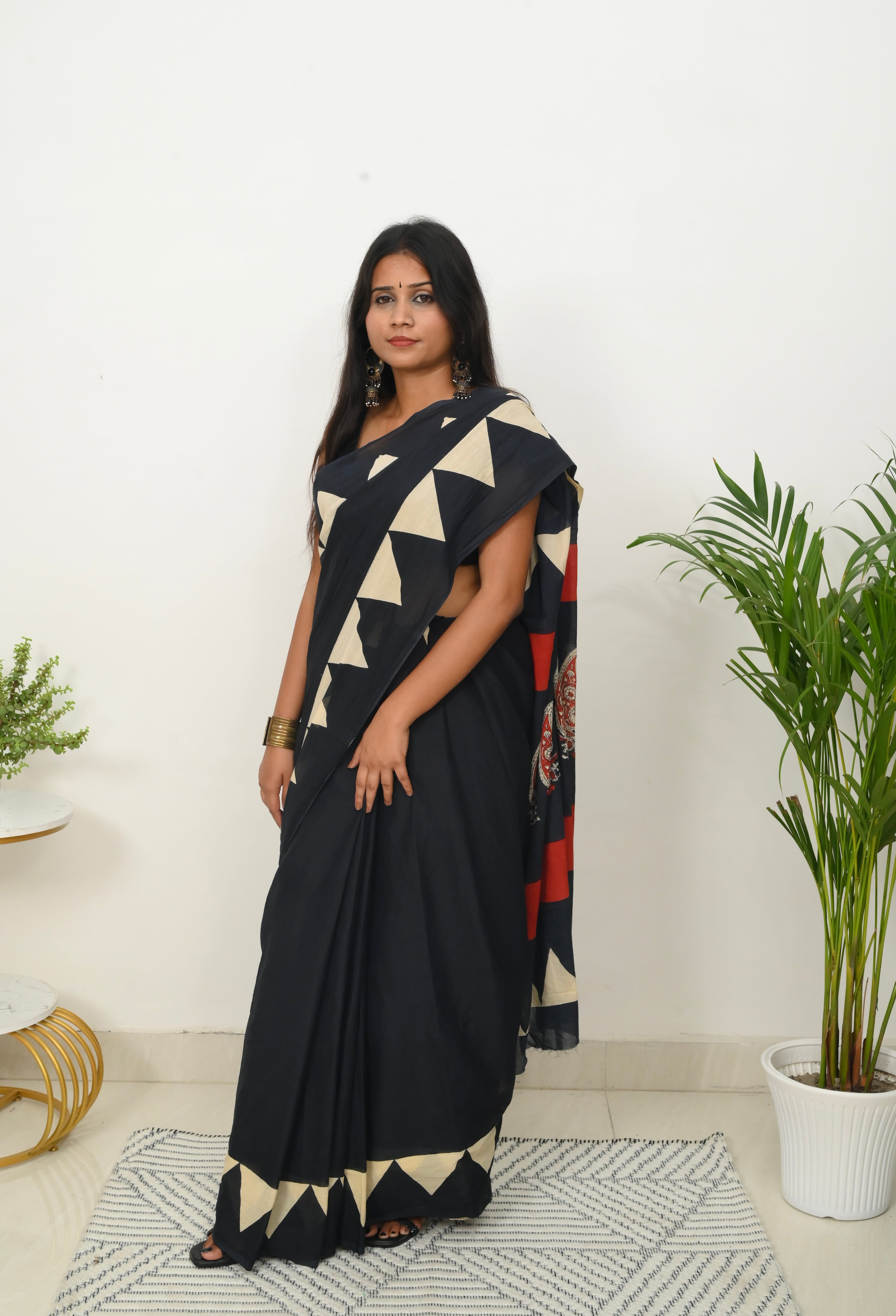 Mulmul Saree - Siyaah Khwaab